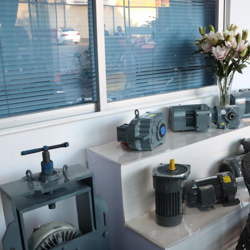 样品间_公司環境_北機傳動-深圳市金鴻達傳動設備有限公司